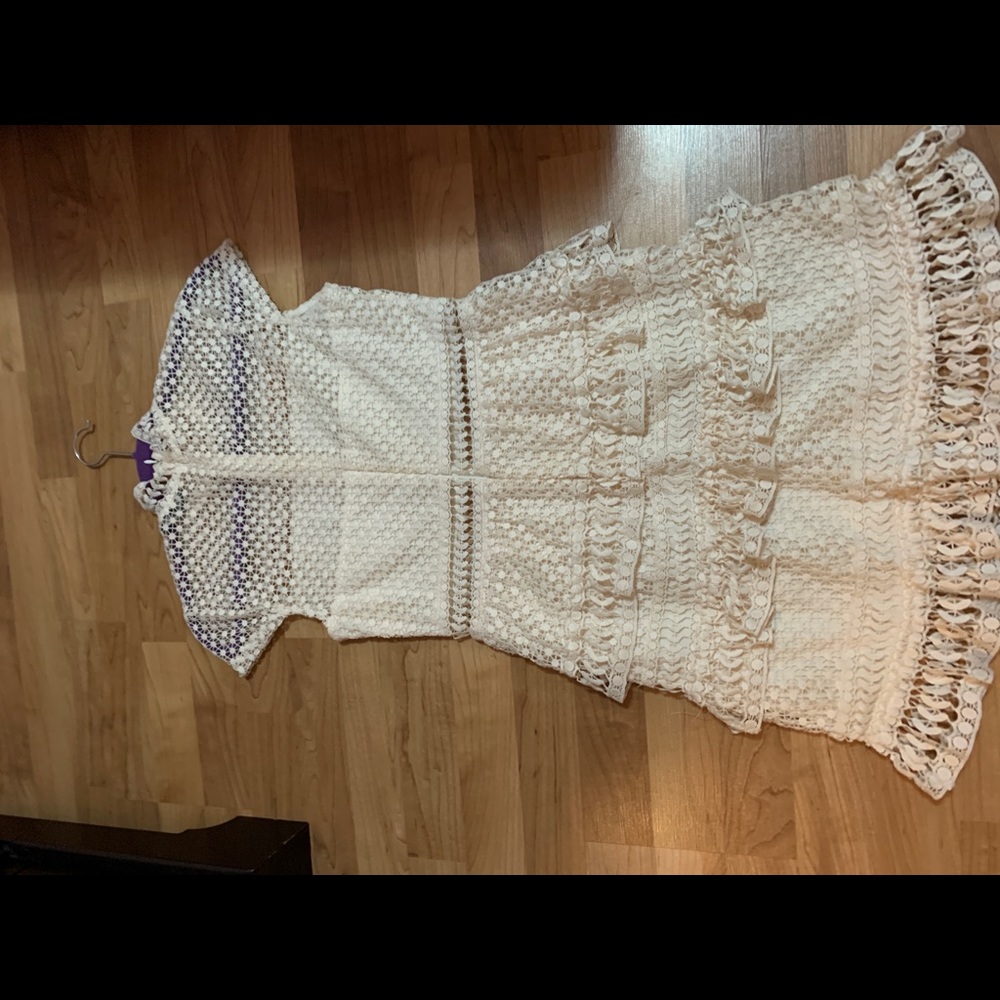 ☀️Romeo & Juliet Couture -Lace Mock Neck Dress - Picture 3 of 7